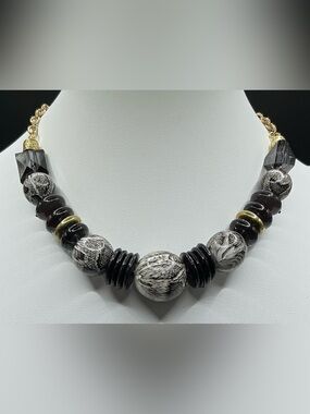 HANNAH SNAKESKIN BEAD CHUNKY STRAND NECKLACE NWT